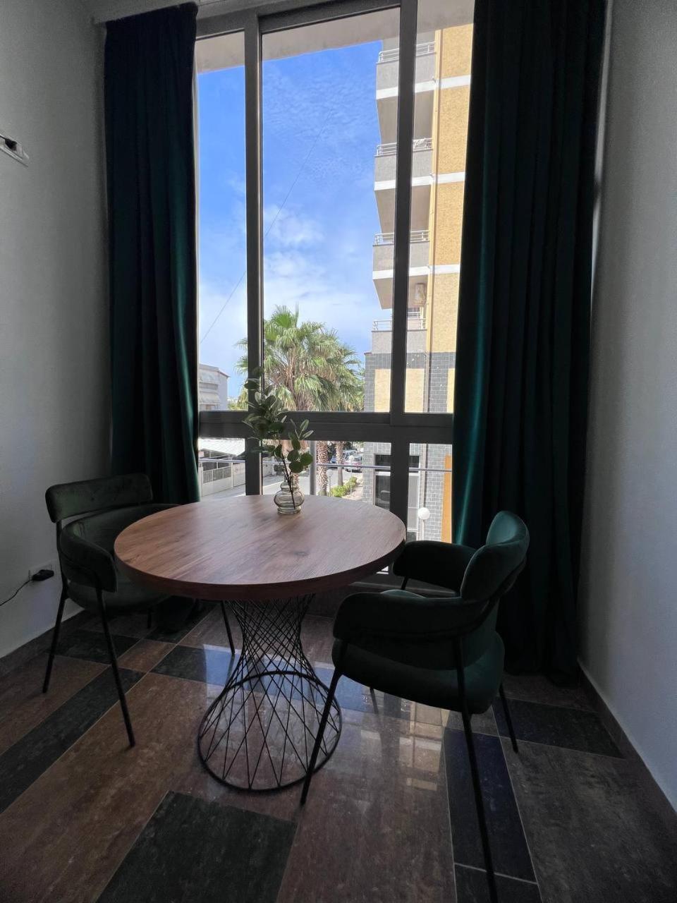 Cactus Apartments ดูร์เรส ภายนอก รูปภาพ
